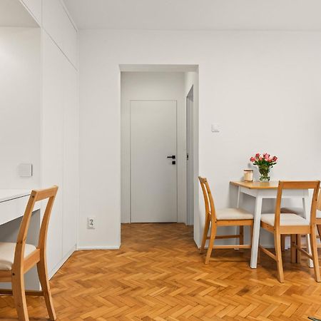 ורשה Rentplanet - Apartamenty Przy Palacu Kultury I Nauki מראה חיצוני תמונה