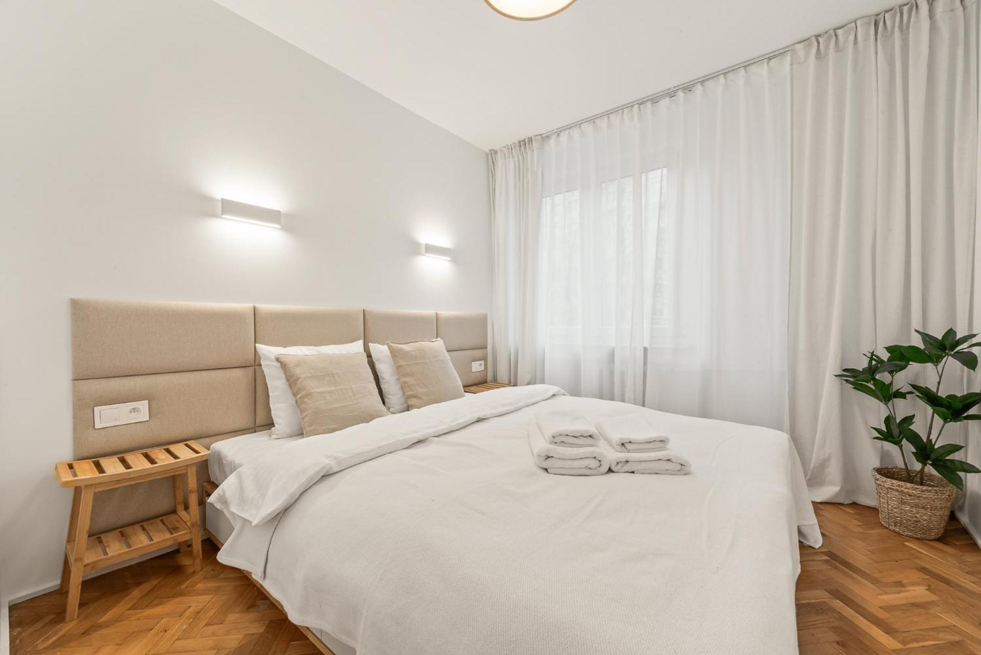 ורשה Rentplanet - Apartamenty Przy Palacu Kultury I Nauki מראה חיצוני תמונה